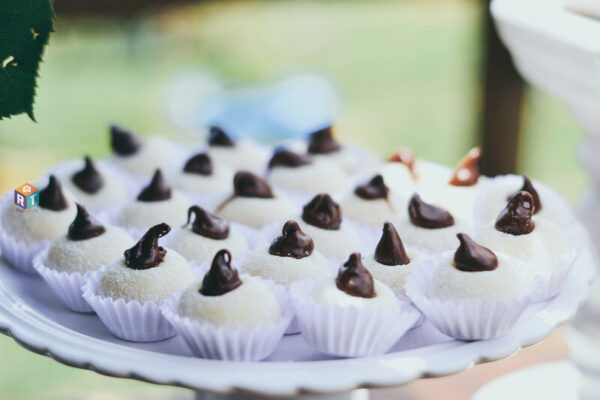 Marshmallow Shapes cake