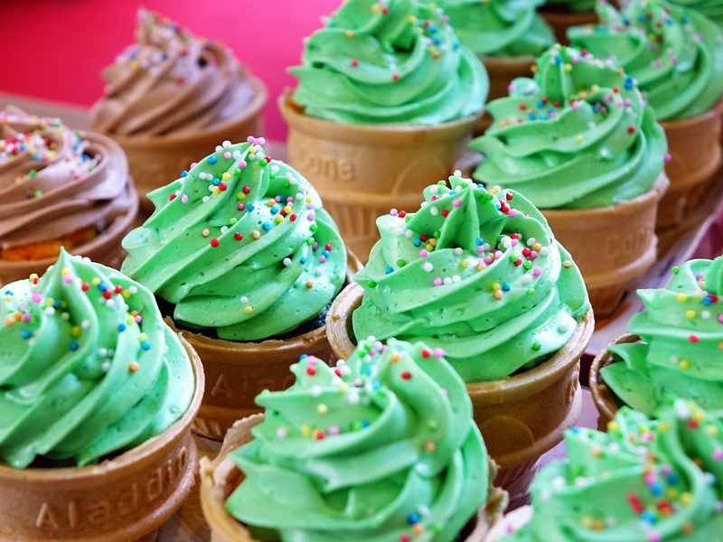 Lemonade Cupcake