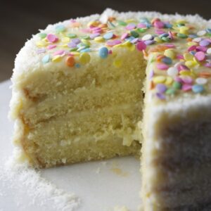 Confetti Cake with Vanilla Frosting(1 kg)