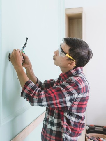 Wall Crack Repair 